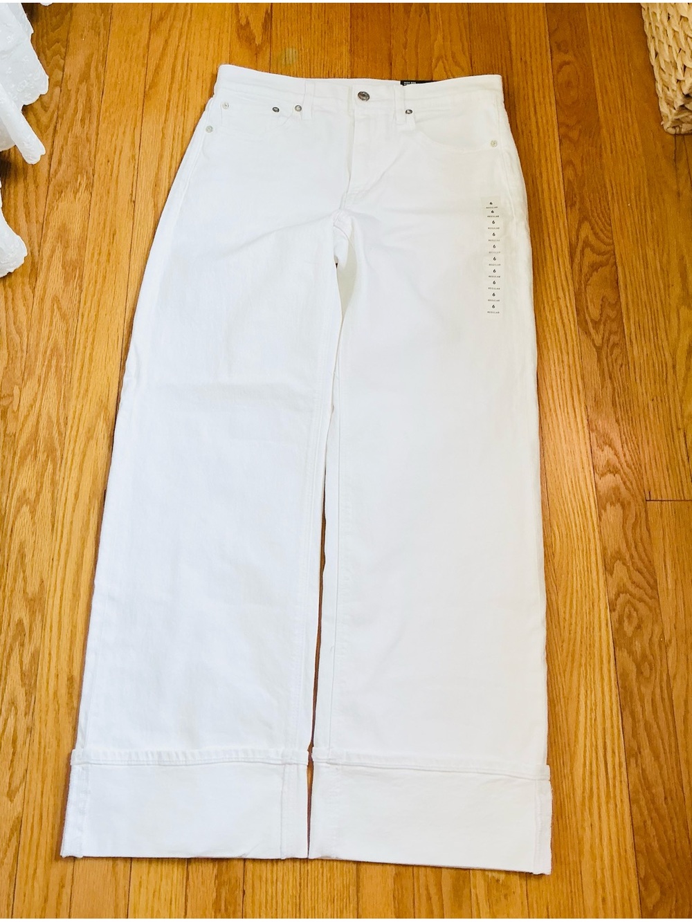 American Eagle stovepipe jeans